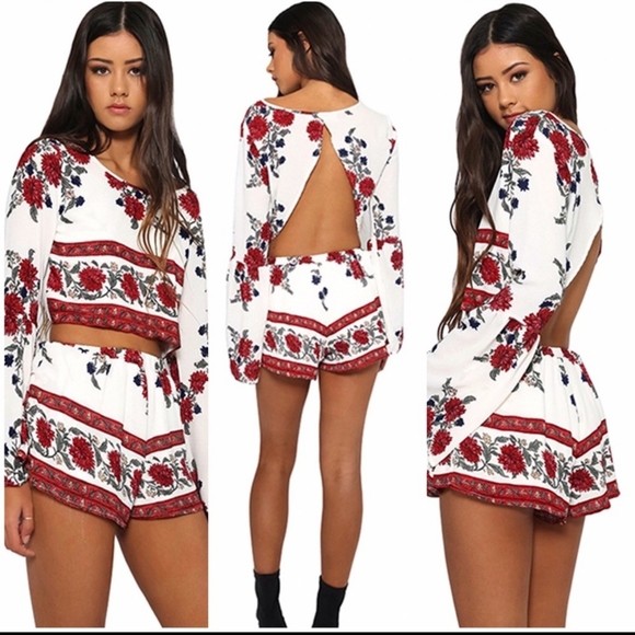 NEW Two Piece Short Set Bell Sleeve At Elbow - Picture 3 of 8